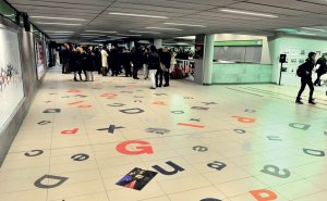 floor_talker_milan-subway_italy