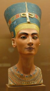 busto nefertiti