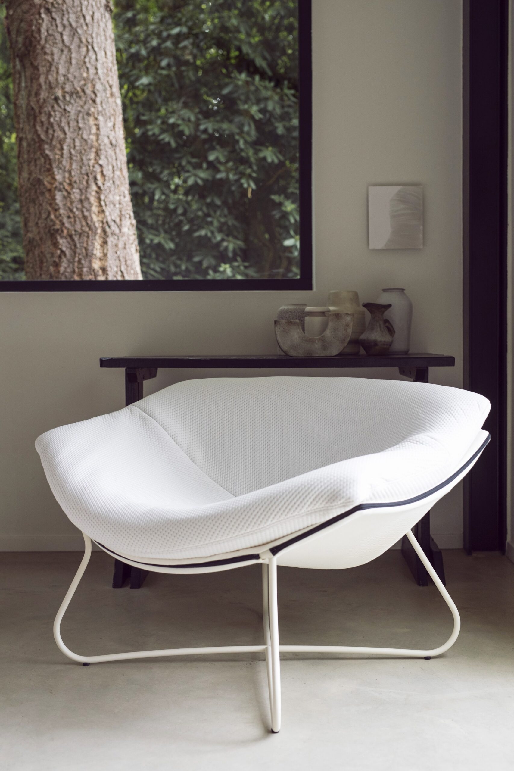 Sunbrella_Lounge Chair Pearl - Deco - copyright BRYCK